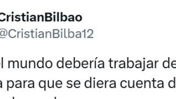 Señala, en apenas tres frases, lo que significa trabajar de cara al público y hay unanimidad: 8.000 'me gusta'