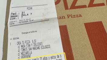 Pide una pizza con una petición casi inviable: se la hacen y encima le dejan una nota de 10