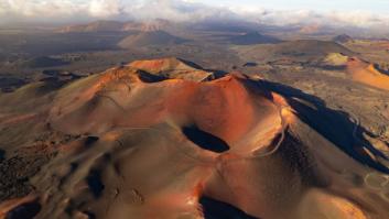 El exclusivo restaurante de Canarias donde cocinan usando el calor de un volcán