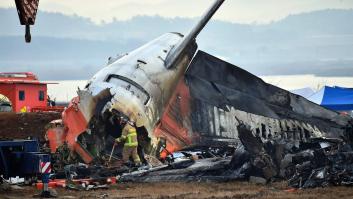 Las cajas negras del avión siniestrado en Corea del Sur dejaron de recopilar información cuatro minutos antes del accidente