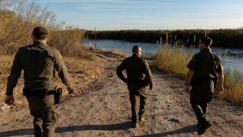 ¿Qué planea Trump en la frontera?: 10.000 soldados más y militares colocando vallas