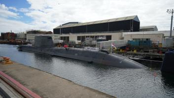 Reino Unido presume ante la atenta mirada de España de sus misiles Tomahawk de su submarino nuclear en Gibraltar