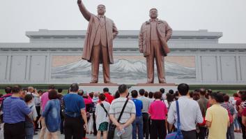 Habla el operador detrás de los tours de Corea del Norte para occidentales y lo primero que recomienda es "no pensar"