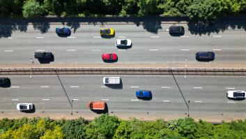 Reino Unido utiliza bacterias 'come combustible' para limpiar los derrames de petróleo de las carreteras