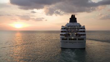 Pagan un dineral por 4 semanas en el mejor crucero y 240 pasajeros terminan con el virus más contagioso en viajes: "Te contagias con pasar los dedos por una superficie"