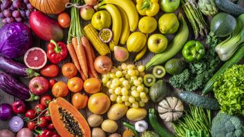 La fruta poco consumida que combate la acidez de estómago y crece en muchas zonas de España