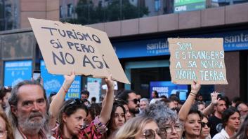 Unos turistas alemanes visitan el popular destino español y no pueden creer lo que se encuentran: "Es racismo"