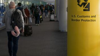 Alerta en los aeropuertos de Europa por los casos de personas que suben al avión sin billete con España como destino