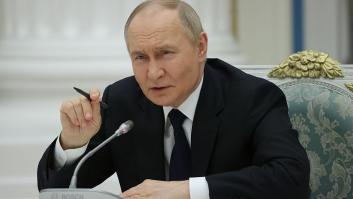 Alertan de "ataque sin precedentes" de Ucrania para derribar el helicóptero de Putin