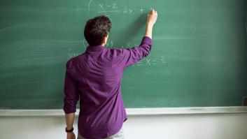 Un alumno sufre un vahído y un profesor cuenta la respuesta de la enfermera del centro de salud