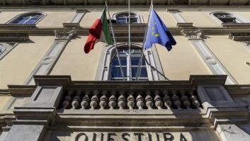 "Robo porque le debo dinero a Hacienda": el ladrón se disculpa tras robar una bolsa y el juez dicta sentencia