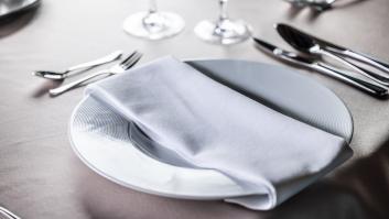 Unos turistas piden tres platos en un restaurante y acaban con una factura de 1.000 euros: "Casi llegamos a las manos"