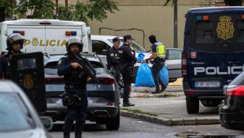 Roban aire condicionados de un instituto de Sevilla para un presunto plan ilegal que llega a colonizar edificios enteros