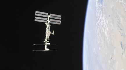 La Estación Espacial Internacional, fotografiada por el equipo de Expedition 56.