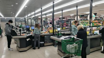 Interior de un supermercado de Mercadona.
