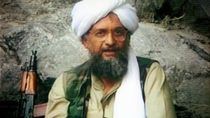 Ayman Al Zawahiri, en una imagen sin datar, difundida por los medios de propaganda de Al Qaeda. 