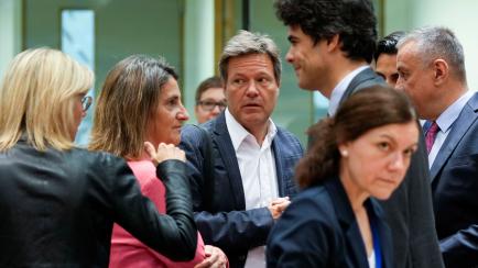 De izquierda a derecha, los responsables de Energía de Francia, Agnes Pannier-Runacher; España, Teresa Ribera, y Alemania, Robert Habeck, reunidos en Bruselas el pasado 26 de julio. 