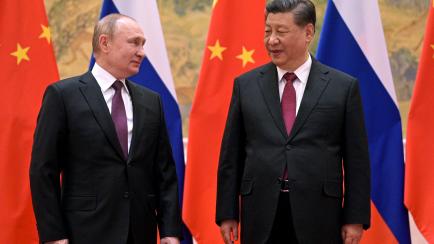 Putin y Xi se reúnen cara a cara
