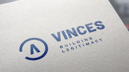 Tarjeta de Vinces Consulting