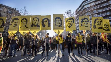 Pancartas con los rostros de los presos del 'procés', durante una manifestación