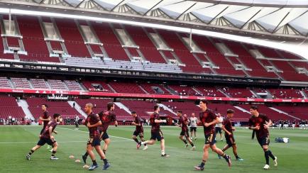 La Roja entrenando.