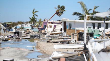 Foto de archivo de varias casas destrozadas por el huracán 'Ian'.