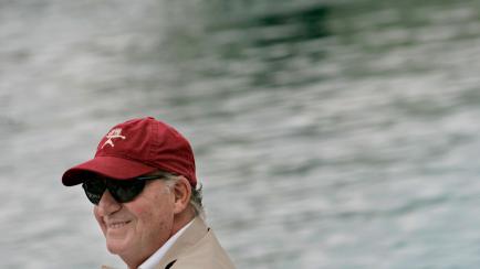 Spain's King Juan Carlos smiles aboard the yacht "Bribon" during the first stage of the 14th Regatta Breitling MedCup in Puerto Portals in the Spanish island of Mallorca July 22, 2008.  REUTERS/Stringer (SPAIN)