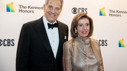 Paul Pelosi y Nancy Pelosi, en una imagen de diciembre de 2021.