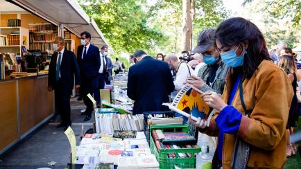 President of the Republic Marcelo Rebelo de Sousa, with the President of the Chamber of Porto Rui Moreira, visit the first day of the book fair, in the gardens of the crystal palace, in Porto, with a presentation of a book by Jose Manuel Lopes C...