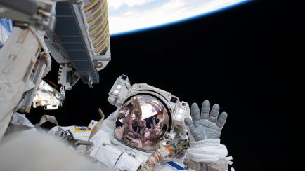 Thomas Pesquet, en uno de sus paseos espaciales