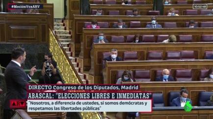 La camiseta de un fotógrafo triunfa en el Congreso.