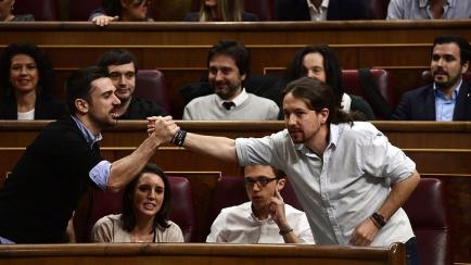 Ramón Espinar y Pablo Iglesias, en el Congreso en una foto de archivo.