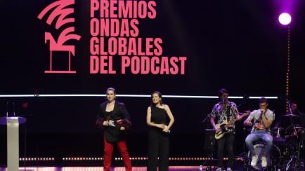 Las presentadoras Carolina Iglesias y Victoria Martín