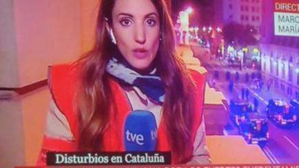 Cobertura de TVE durante los disturbios en Cataluña.