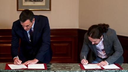 Sánchez e Iglesias firman el preacuerdo