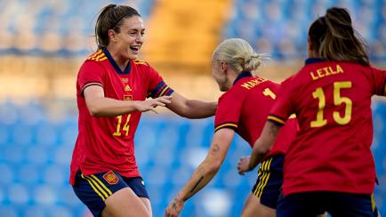 Alexia Putellas, celebrando un gol con sus compañeras del combinado español.
