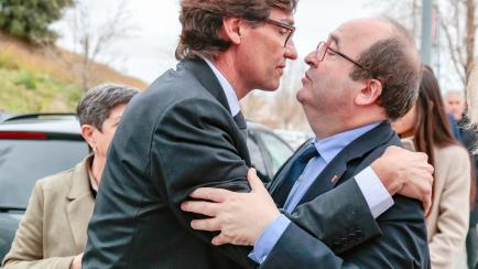 BARCELONA, SPAIN - FEBRUARY 12: (L-R) Spanish Minister of Health Salvador Illa and first secretary of PSC Miquel Iceta attend Diana Garrigosa Funeral Chapel at Tanatori Sant Gervasi on February 12, 2020 in Barcelona, Spain. (Photo by Miquel Beni...