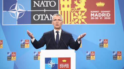 Jens Stoltenberg, durante su rueda de prensa de cierre de la Cumbre de la OTAN.