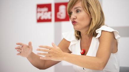 Begoña Alegría, durante una reunión del PSOE