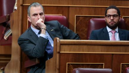 Javier Ortega Smith e Ignacio Garriga, en una imagen de archivo en el Congreso.