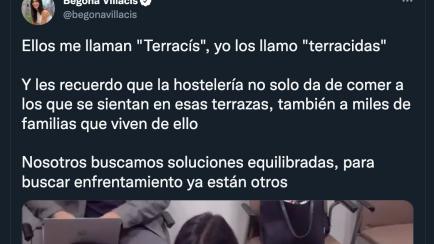 Tuit de @begonavillacis en una intervención hablando de las terrazas en Madrid