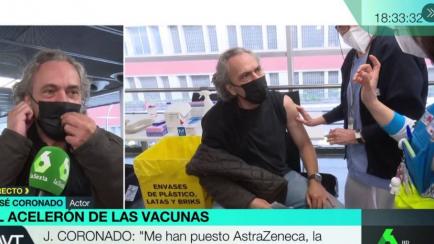 José Coronado, vacunándose en Madrid.