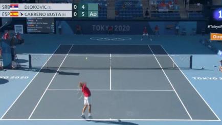 Pablo Carreño contra Novak Djokovic en los Juegos de Tokio.