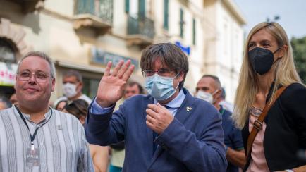 Puigdemont, a la salida de la cárcel de Cerdeña