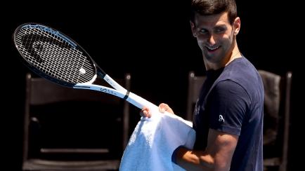 Djokovic, en un entrenamiento en Australia antes de ser deportado