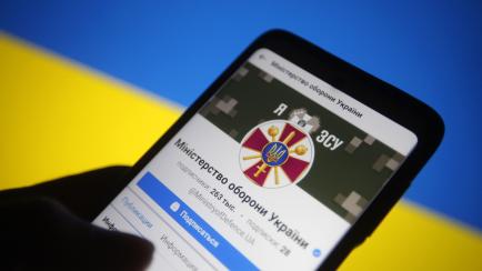 El perfil de Faceboook del Ministerio de Defensa de Ucrania, 'caído' tras un ciberataque el pasado 15 de febrero.  