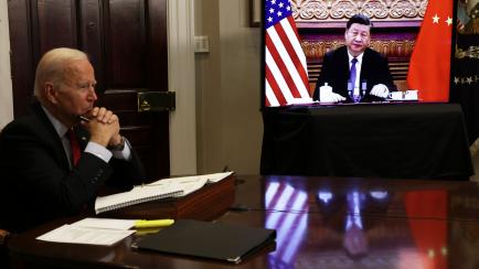 Joe Biden y Xi Jinping, en una reunión a finales de 2021