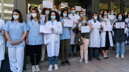 Protesta de sanitarios en Cantabria.