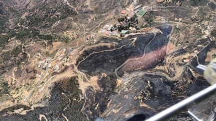 GRAN CANARIA, SPAIN - AUGUST 11: Landscape of Artenara during the fire while the extinguishing teams work on August 11, 2019 in Gran Canaria, Spain.  (Photo by Europa Press News/Europa Press via Getty Images )