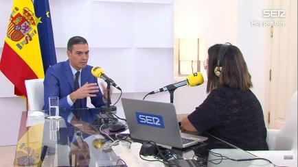 Pedro Sánchez, entrevistado en la Cadena SER.